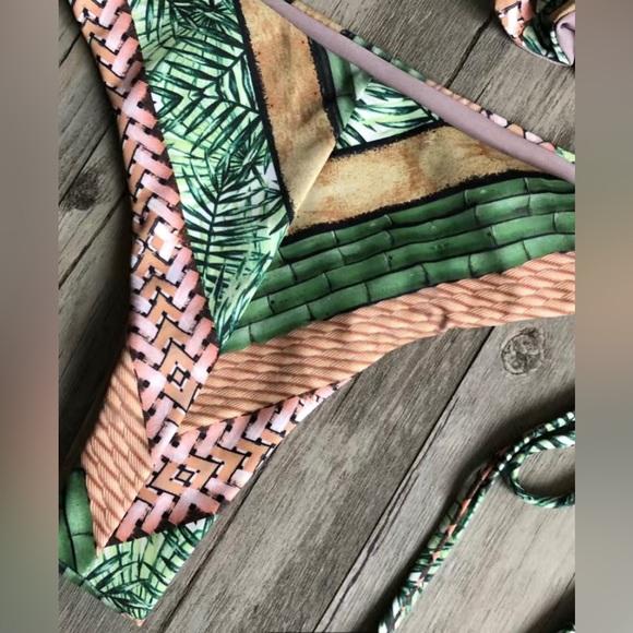Jungle 2 piece bikini set! - Picture 3 of 4